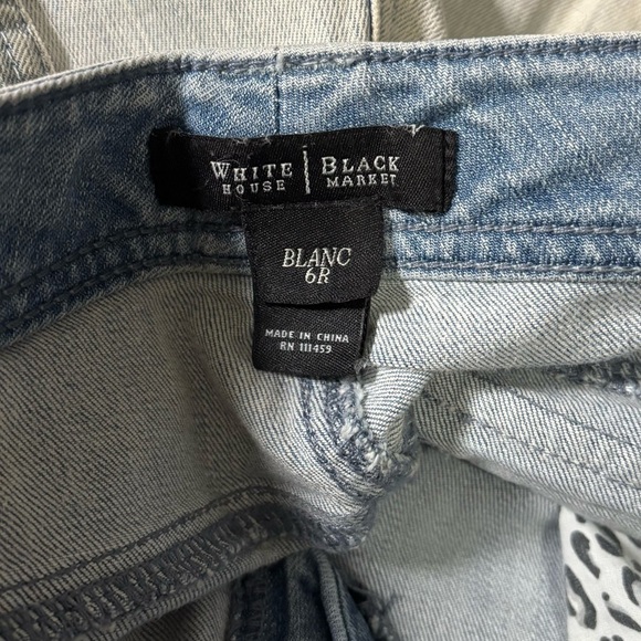 White House Black Market Light Wash Jeans Size 6R Bootleg Embroidered Boho - Picture 12 of 16